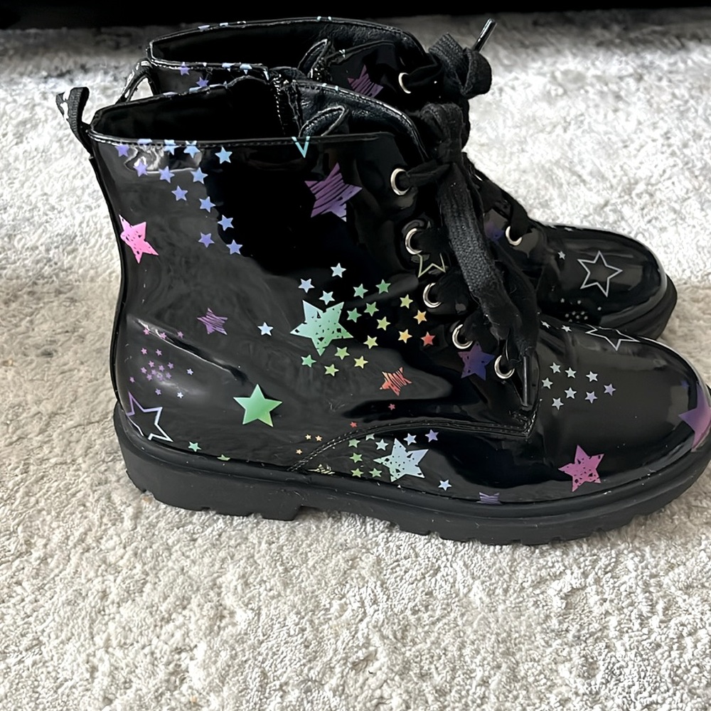 Girls Boots